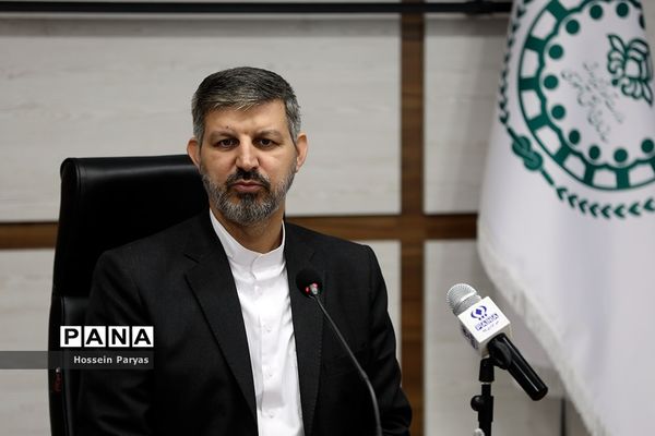 نشست خبری معاون پرورشی و فرهنگی وزیر آموزش و پرورش و رئیس سازمان دانش‌آموزی با اصحاب رسانه