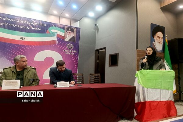 برگزاری نشست پرسش و پاسخ شورای دانش‌آموزی ملارد با مسئولان شهری