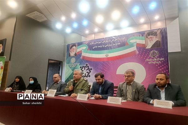 برگزاری نشست پرسش و پاسخ شورای دانش‌آموزی ملارد با مسئولان شهری