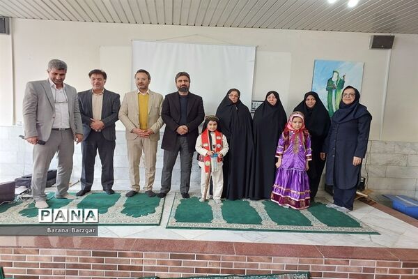 بازدید مسئولان آموزش و پرورش مشهد از توانمندی‌های دانش‌آموزان دبستان رضوی