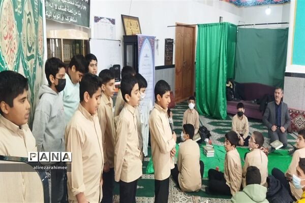 برگزاری ویژه‌برنامه‌ پیش اجلاسیه نماز و محفل انس با قرآن در فیروزکوه