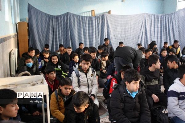 برگزاری زیارت عاشورا و عزاداری به‌مناسبت سالروز رحلت حضرت زینب (س)