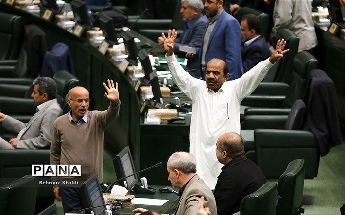 اعلام عفو عمومی مقام معظم رهبری توطئه دشمنان برای دو‌قطبی‌سازی جامعه را نقش برآب کرد