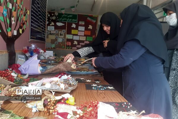 برگزاری جشنواره فرهنگ بومی استان فارس در ناحیه ۴ شیراز