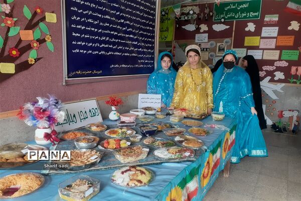 برگزاری جشنواره فرهنگ بومی استان فارس در ناحیه ۴ شیراز