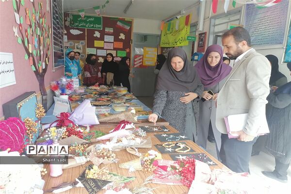 برگزاری جشنواره فرهنگ بومی استان فارس در ناحیه ۴ شیراز