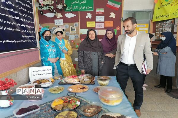 برگزاری جشنواره فرهنگ بومی استان فارس در ناحیه ۴ شیراز