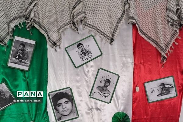نمایشگاه مدرسه انقلاب در هنرستان نوین آفرین رودهن