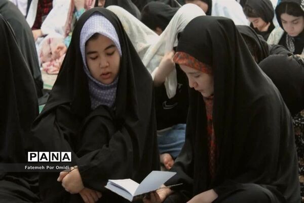 مراسم معنوی اعتکاف درشهرستان اسلامشهر