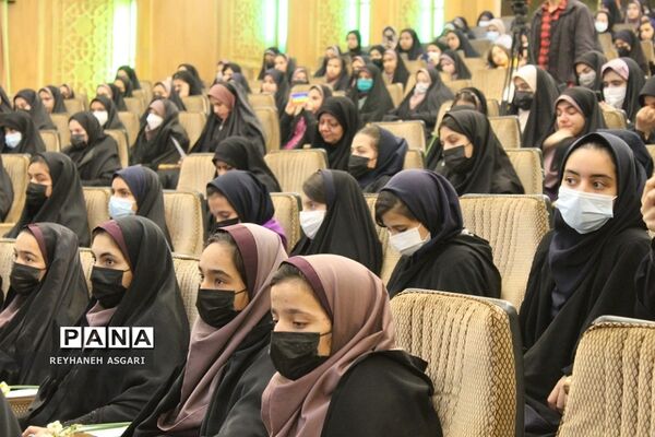 مراسم بدرقه اردوی «زیارت‌‌اولی‌ها» به مقصد مشهد مقدس