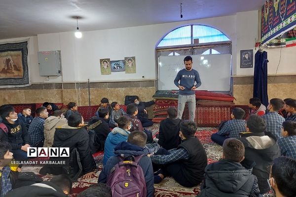 اعتکاف علمی دانش‌آموزان فشافویه