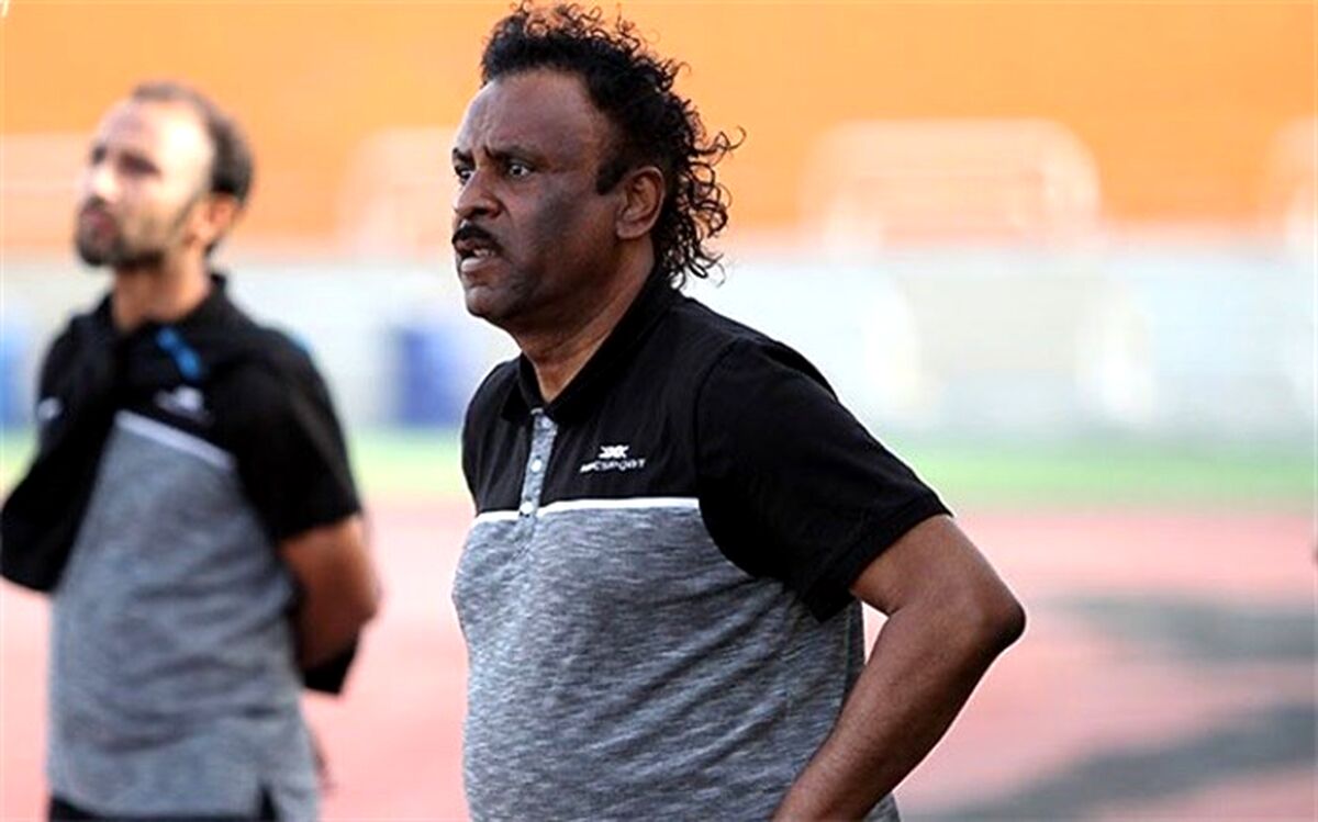 علی فیروزی :داوران نباید تلافی اشتباهات علیه پرسپولیس را سر ما خالی کنند