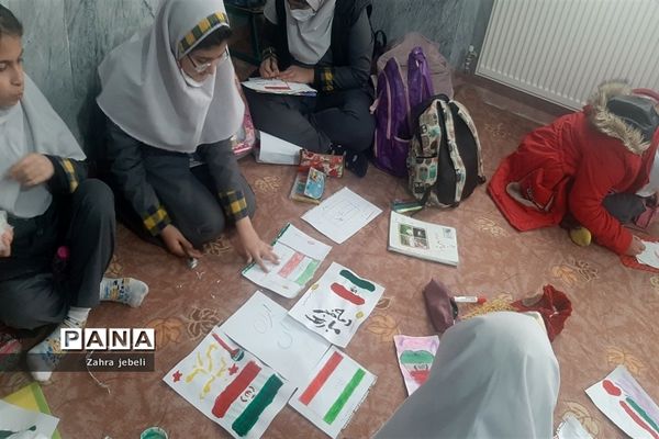 اجرای نقاشی همگانی در دبستان ام البنین خلیفه صفادشت