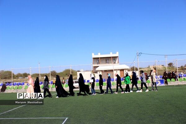 جشنواره فرهنگی ورزشی روستایی و بازی های بومی محلی شهرستان بوشهر