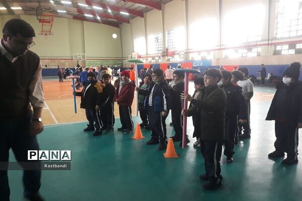 برگزاری جشن دهه فجر دبستان علوی منطقه ۱۳