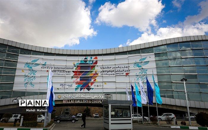 «کاپیتان» و «گل‌های باوارده» با بچه زرنگ و عطرآلود به ملت می‌آیند