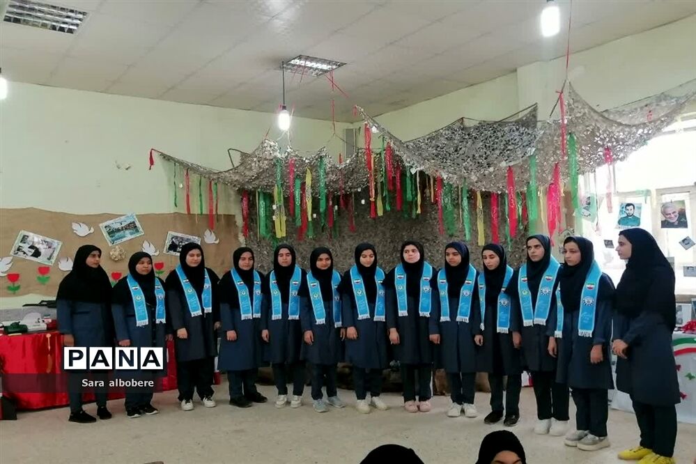 افتتاح نمایشگاه مدرسه انقلاب در شادگان
