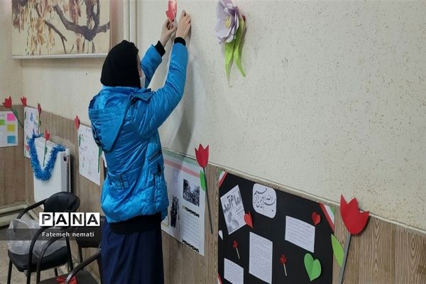 برپایی نمایشگاه و بازارچه مدرسه شایستگان ملارد