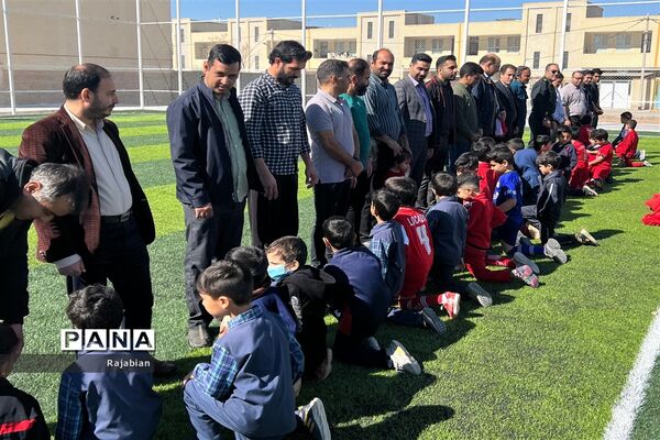 تجدید خاطره دانش‌آموزان قدیم