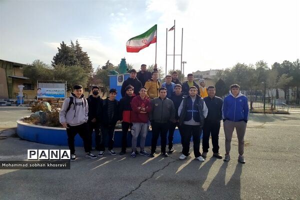 بازدید دانش‌‌‌آموزان ملارد از هنرستان فنی و حرفه‌ای شهریار