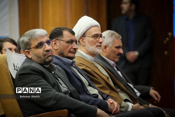انعقاد تفاهم‌نامه همکاری مرکز بسیج فرهنگیان وزارت آموزش و پرورش و مرکز بسیج وزارت نفت