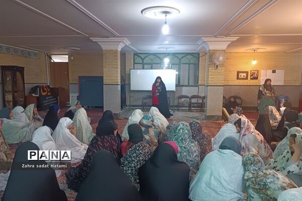 برگزاری اولین دوره اعتکاف دانش‌آموزی در پاکدشت