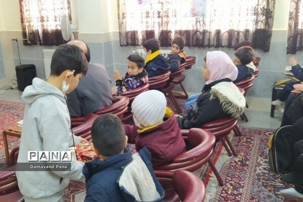 برگزاری مراسم گرامیداشت دهه فجر در دارالقرآن دماوند