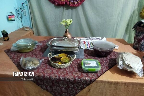 برگزاری جشنواره آیین‌های سرزمین من در دبیرستان دخترانه سما رودهن