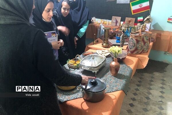 برگزاری جشنواره آیین‌های سرزمین من در دبیرستان دخترانه سما رودهن