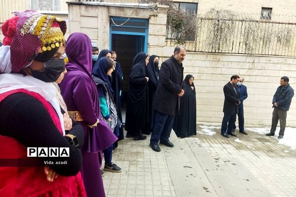 برگزاری جشنواره آیین‌های سرزمین من در دبیرستان دخترانه سما رودهن