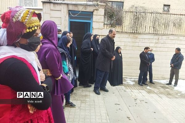 برگزاری جشنواره آیین‌های سرزمین من در دبیرستان دخترانه سما رودهن
