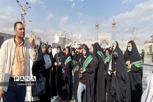 زیارت اولی‌ها در مشهد مقدس