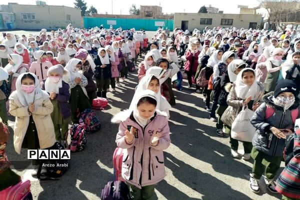 برگزاری جشن دهه فجرانقلاب اسلامی درآموزشگاه الله اکبر اسلامشهر