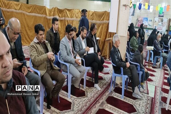 ملاقات مردمی مدیرکل آموزش و پرورش فارس در طرح مسجد محوری