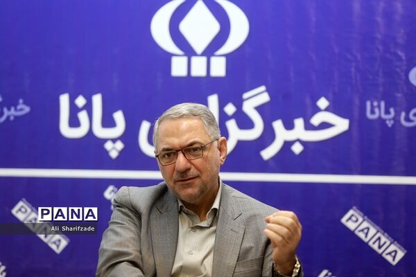 بازدید محمود امانی طهرانی دبیرکل شورای عالی آموزش‌ و پرورش از خبرگزاری پانا
