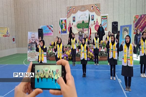 برگزاری همایش بزرگ استانی یاوران انقلاب در  اصفهان-1