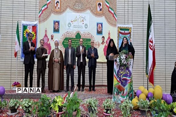 برگزاری همایش بزرگ استانی یاوران انقلاب در  اصفهان-1