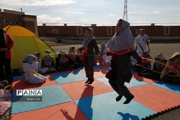 جشن یاوران انقلاب در مدرسه کمیساریا ۲۰۲۰ پاکدشت