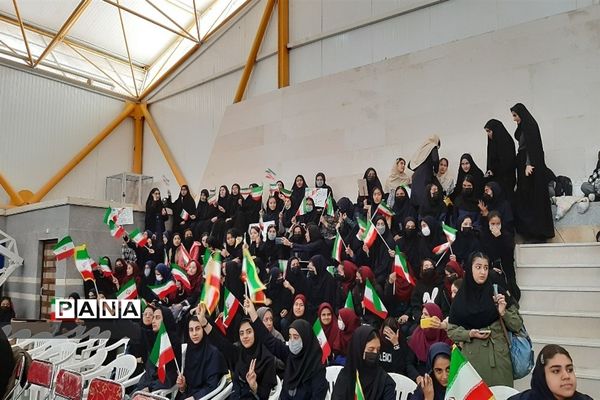 مراسم یاوران انقلاب دختران ناحیه ۷ مشهد