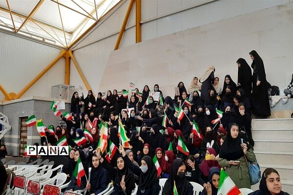 مراسم یاوران انقلاب دختران ناحیه ۷ مشهد