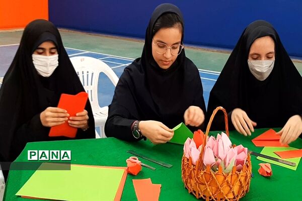 مراسم یاوران انقلاب دختران ناحیه ۷ مشهد