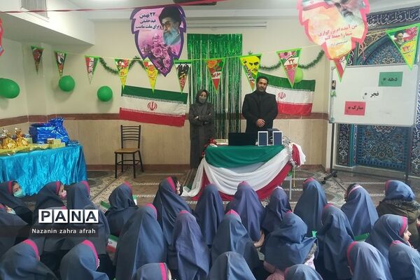 جشن دهه فجر در مدارس روستایی رودهن
