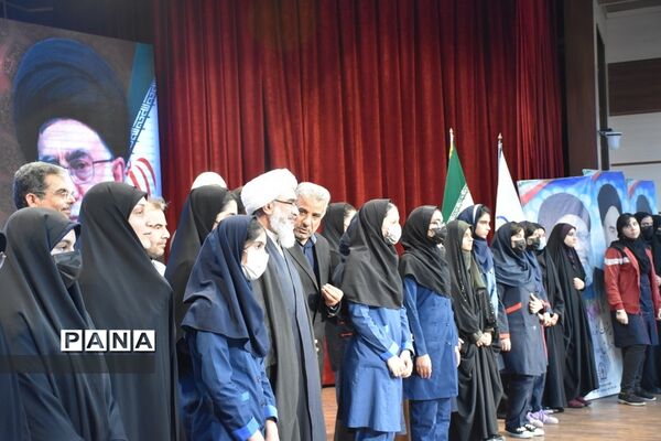 همایش دختران فاطمی رهروان زینبی در بوشهر