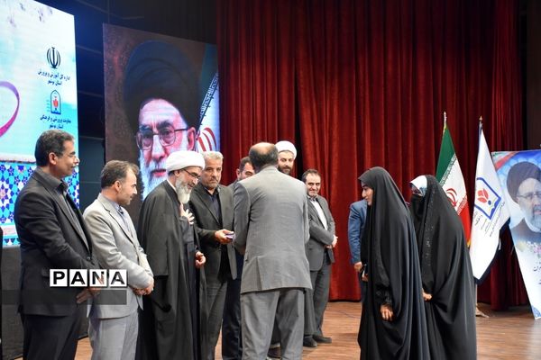همایش دختران فاطمی رهروان زینبی در بوشهر