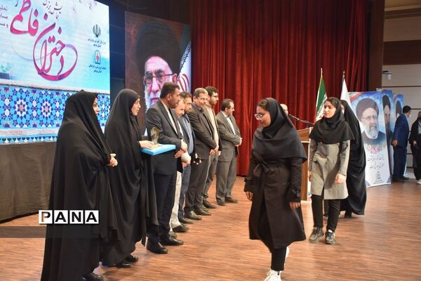 همایش دختران فاطمی رهروان زینبی در بوشهر