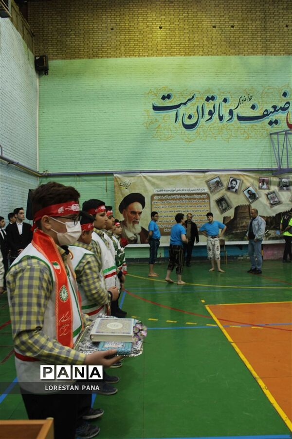 مانور بزرگ یاوران انقلاب در خرم آباد