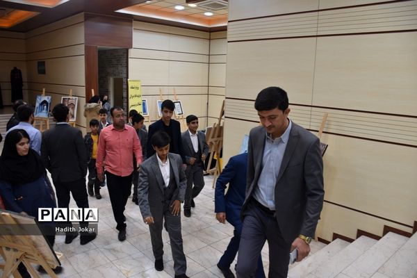 نمایشگاه  دختران فاطمی رهروان زینبی در بوشهر