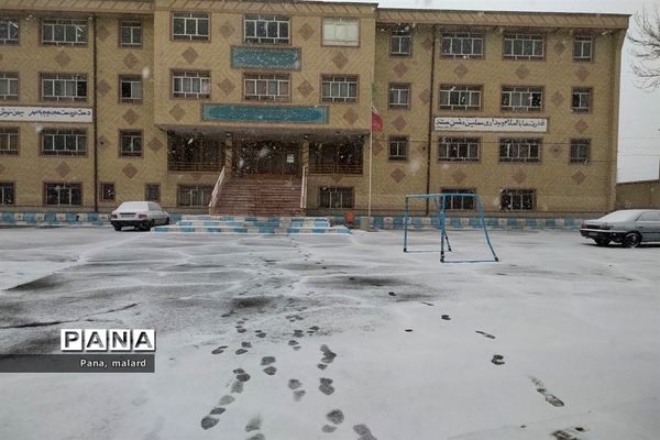 رنگ  سفید برف بر چهره ملارد و صفادشت