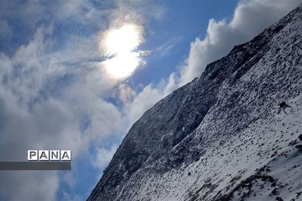 رنگ  سفید برف بر چهره ملارد و صفادشت