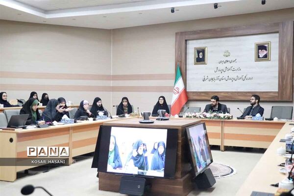 نقش و جایگاه دانش‌آموزان در شکل‌گیری تمدن نوین اسلامی و جهاد تبیین در مدارس